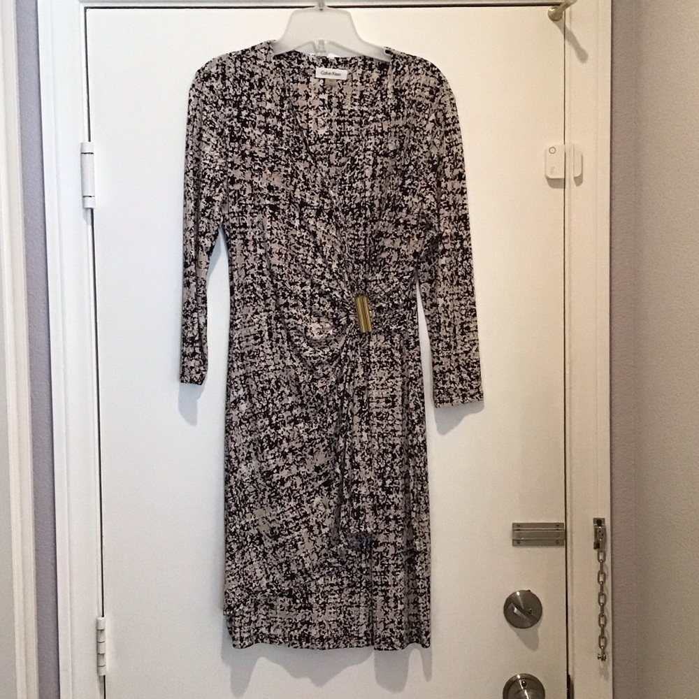 Calvin Klein Black and White Patterned Long Sleeve Dress